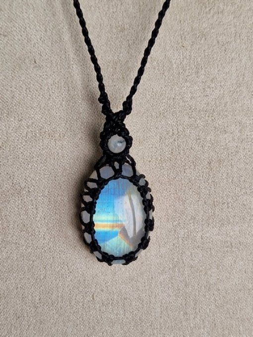 Pendentif cabochon Pierre de Lune 