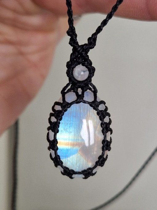 Pendentif cabochon Pierre de Lune 